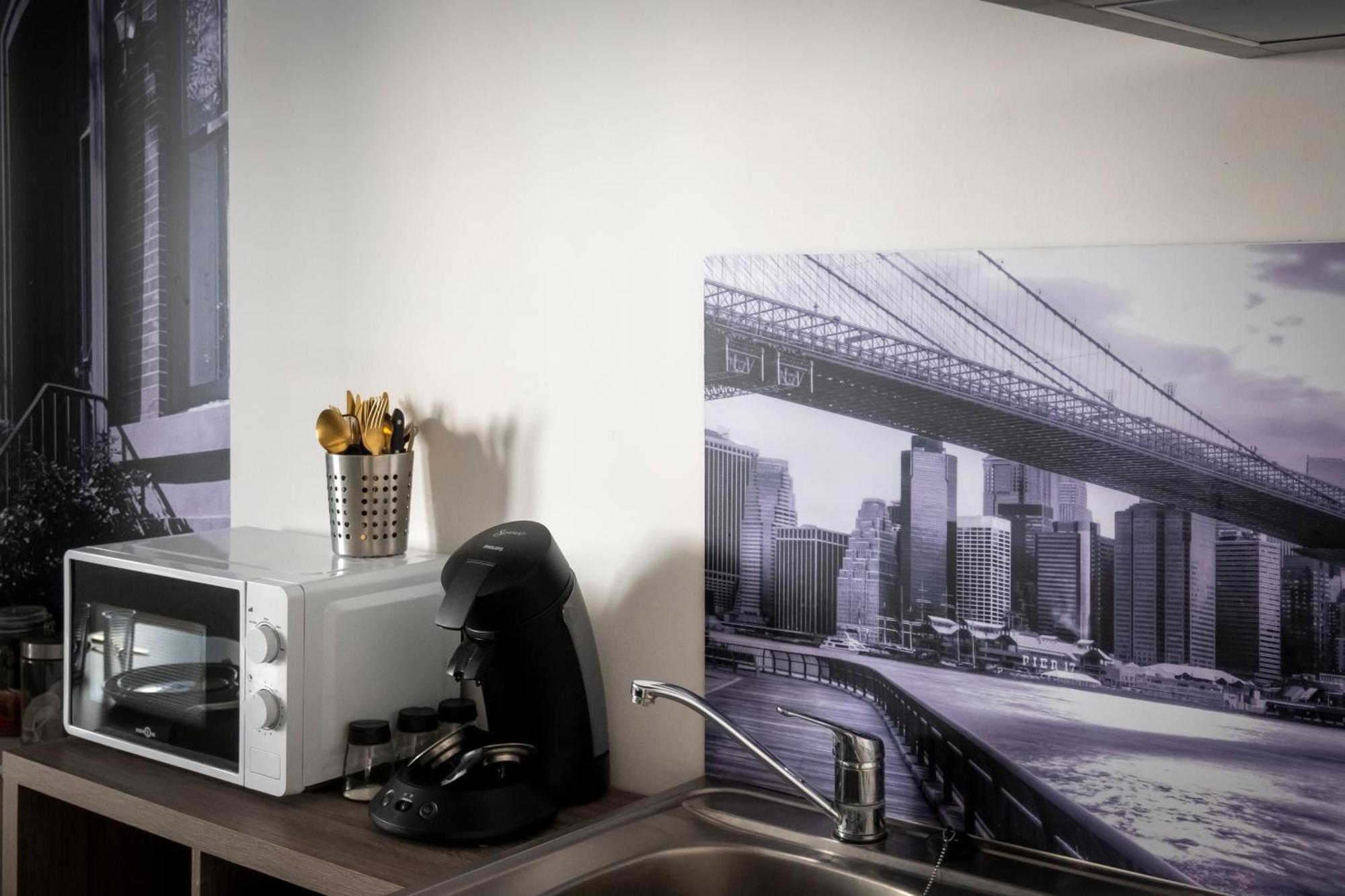 Superbe Appartement Avec Patio Nîmes Dış mekan fotoğraf